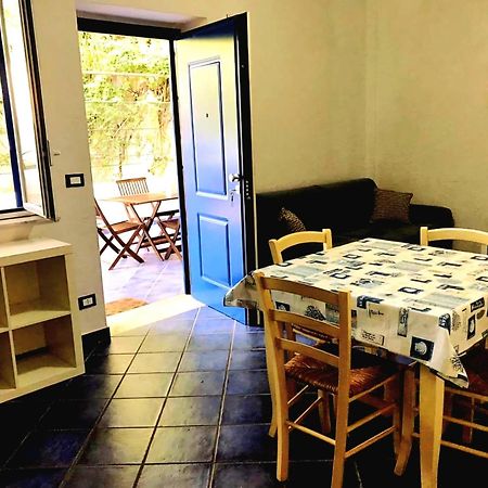 Magico Appartamenti Scafa - Marina Capo dʼOrlando Eksteriør billede
