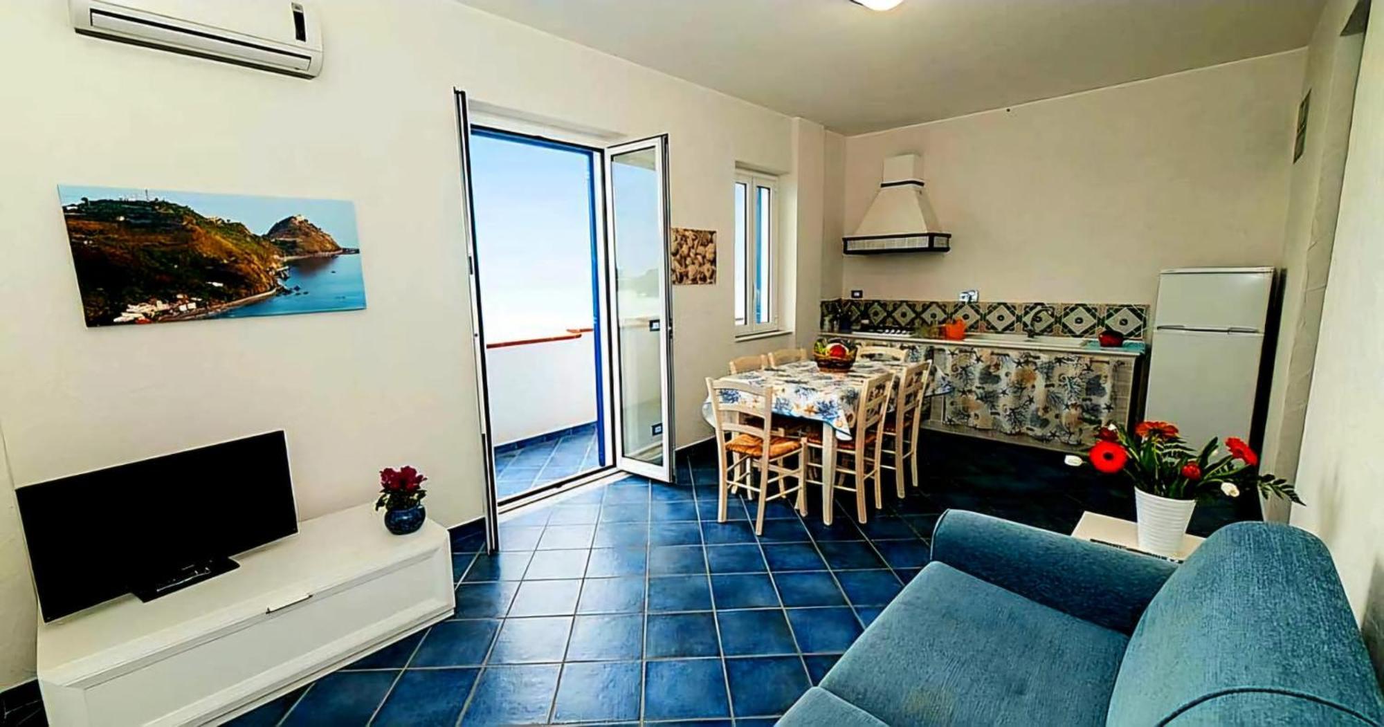 Magico Appartamenti Scafa - Marina Capo dʼOrlando Eksteriør billede