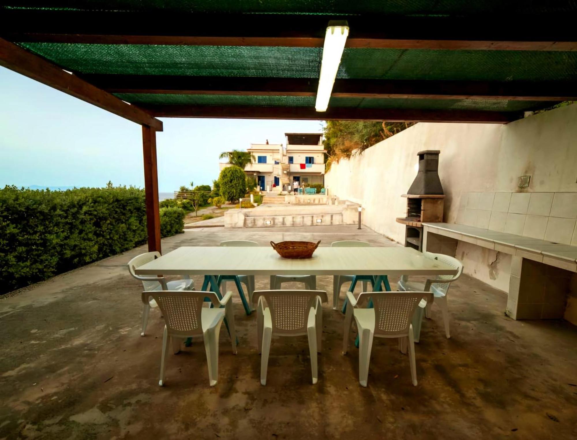 Magico Appartamenti Scafa - Marina Capo dʼOrlando Eksteriør billede