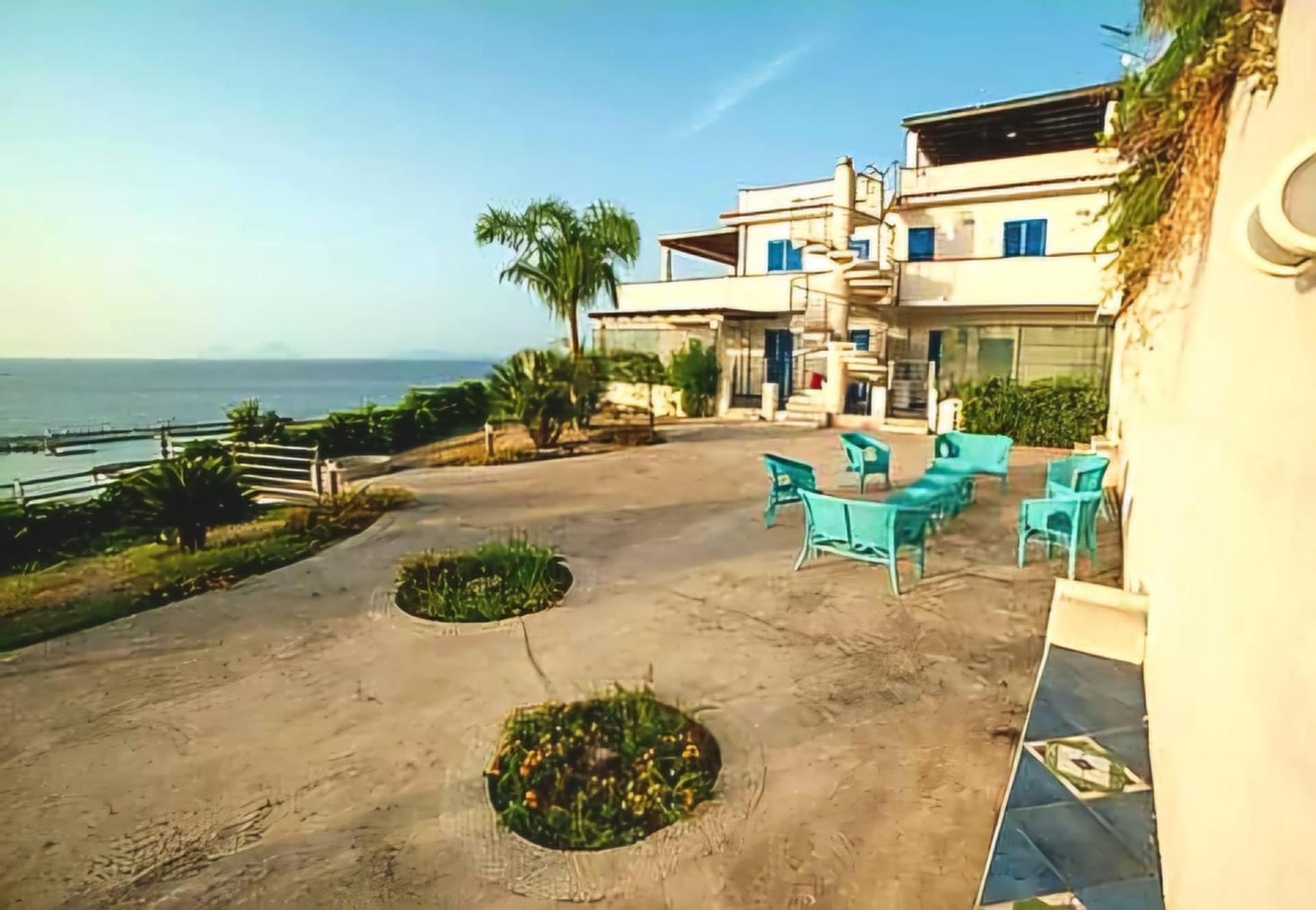 Magico Appartamenti Scafa - Marina Capo dʼOrlando Eksteriør billede